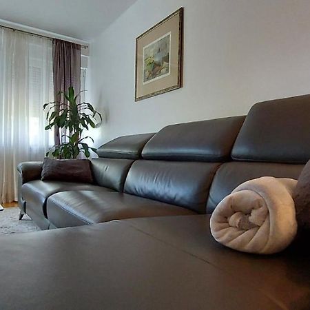 3 Min. Away Appartement Koprivnica Buitenkant foto
