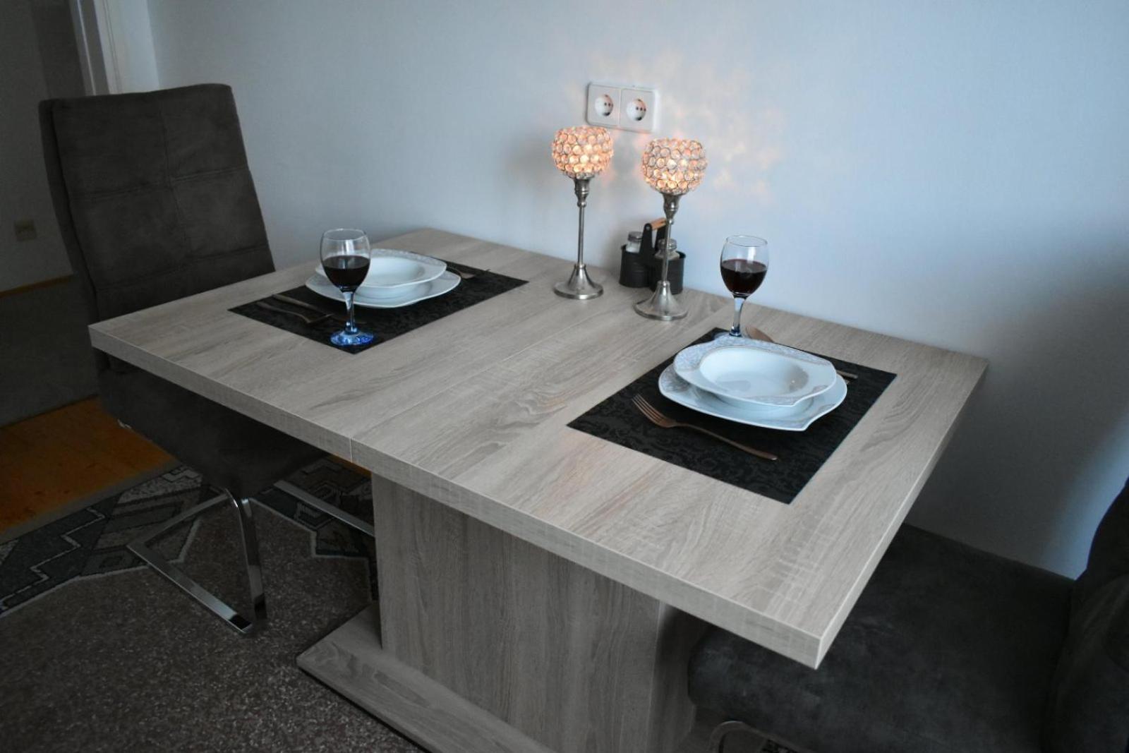 3 Min. Away Appartement Koprivnica Buitenkant foto