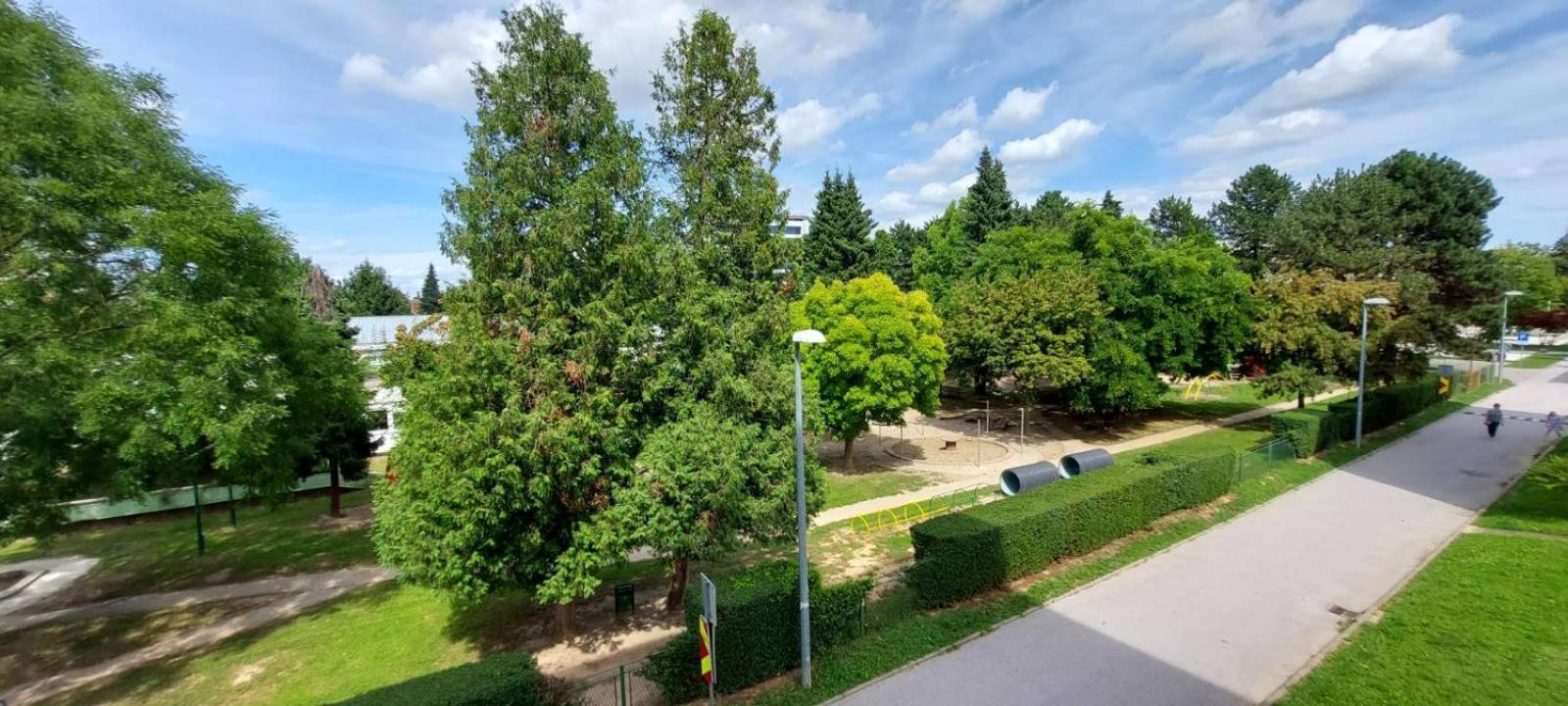 3 Min. Away Appartement Koprivnica Buitenkant foto