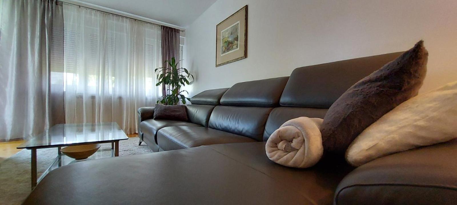 3 Min. Away Appartement Koprivnica Buitenkant foto